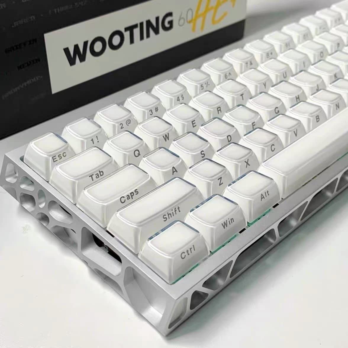 Crystal Jelly Side-engraved Keycaps til A-key Compact - Miniatyr 5
